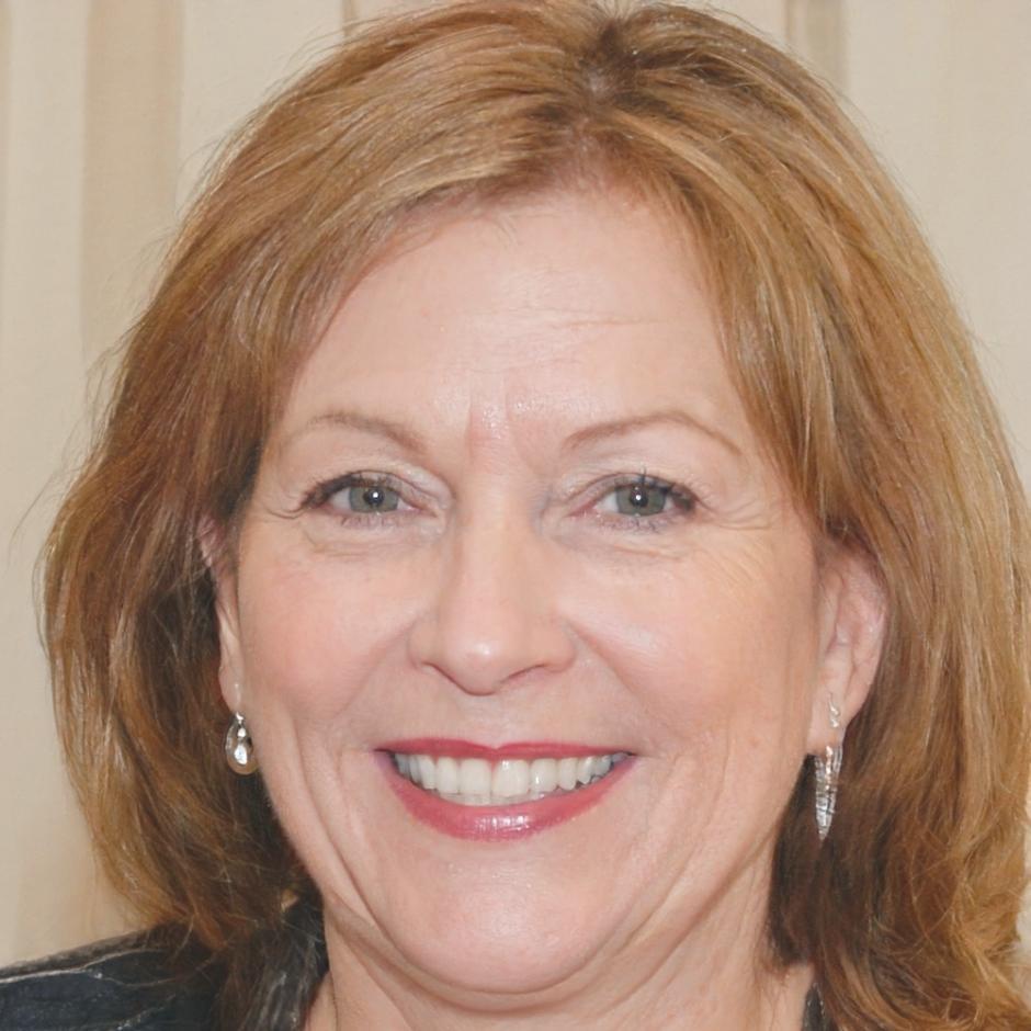 Esperanza Villareal, Directora de Desarrollo Educativo